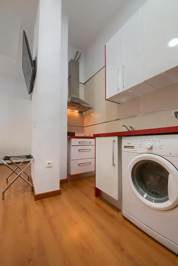 Holidays2Malaga Carreteria 97 Loft High Speed Wifi Spanien