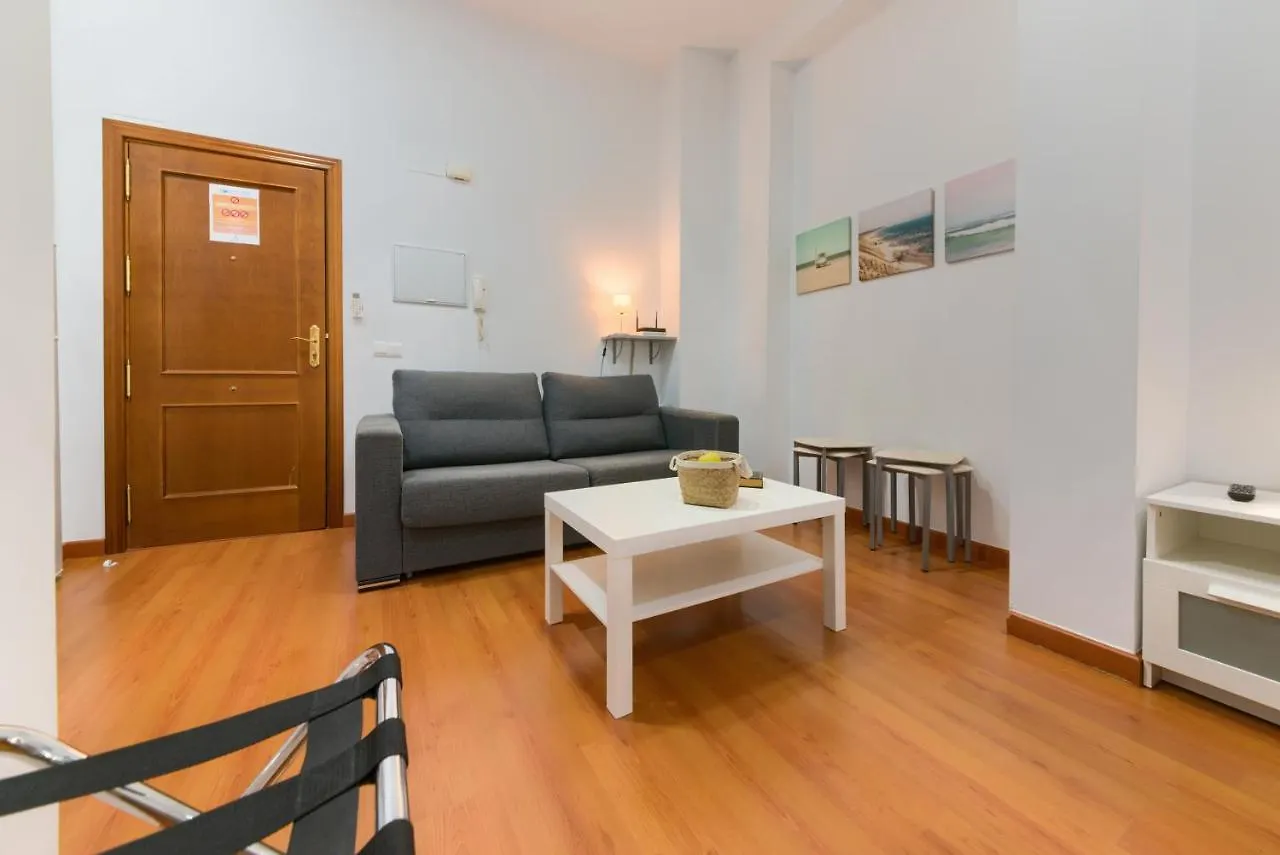 Holidays2Malaga Carreteria 97 Loft High Speed Wifi Spanien